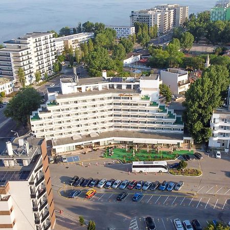 Hotel Condor Mamaja Zewnętrze zdjęcie