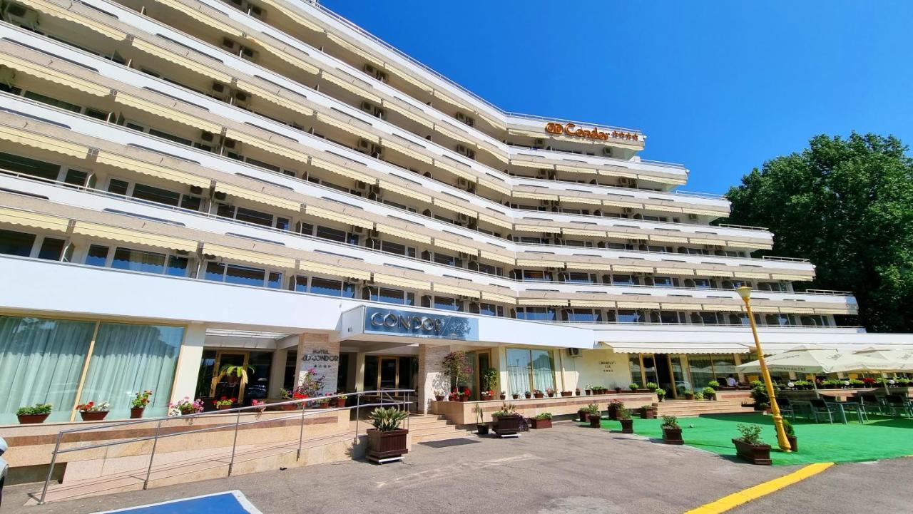 Hotel Condor Mamaja Zewnętrze zdjęcie