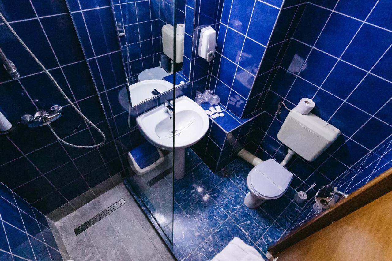 Hotel Condor Mamaja Zewnętrze zdjęcie