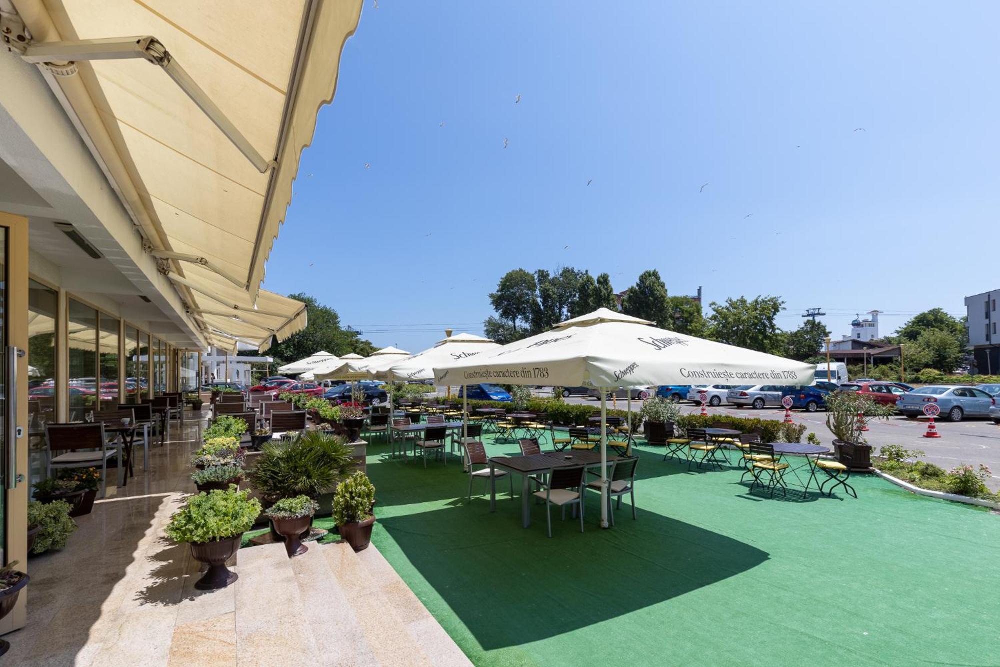 Hotel Condor Mamaja Zewnętrze zdjęcie